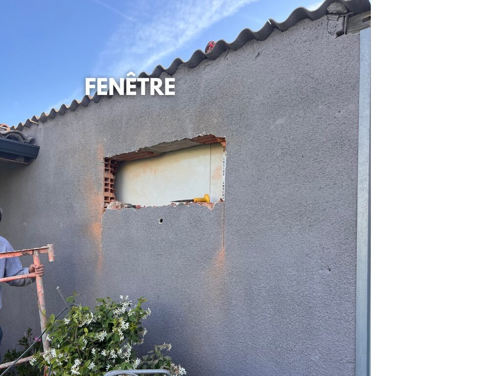 Ouverture d'un mur pour pose de fenêtre